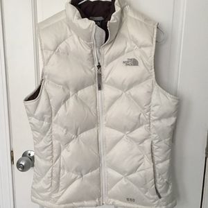 The North Face 550 Puffer Vest